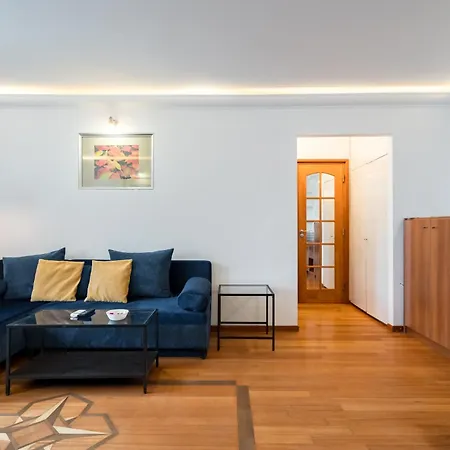 Star Oldtown Apartment Bucharest